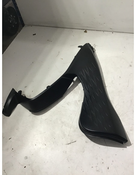 Flanc de carénage gauche SUZUKI HAYABUSA 1340 - 2021/2023 -