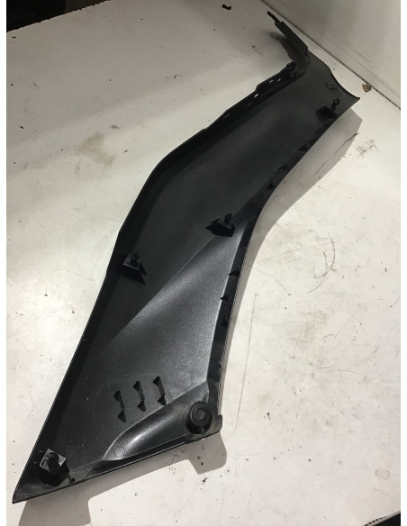Cache latéral gauche YAMAHA X-MAX 125 - 2017/2019 -
