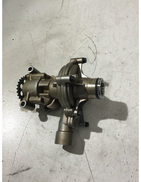 Pompe à eau TRIUMPH STREET TRIPLE 675 - 2007/2011 - 1210120 Occasion