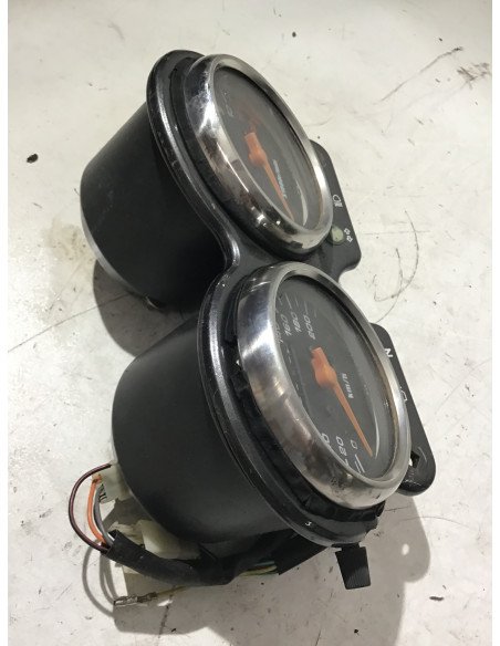 Compteur SUZUKI GSE 500 - 2000 -