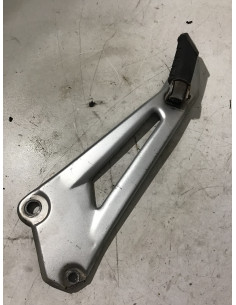 Platine repose-pied arrière gauche YAMAHA YBR 125 - 2008 - Occasion