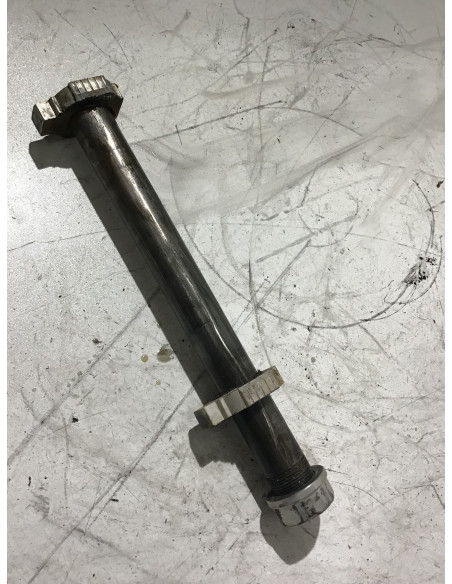 Axe de roue arrière HUSQVARNA 250 FC - 2018/2022 - Occasion