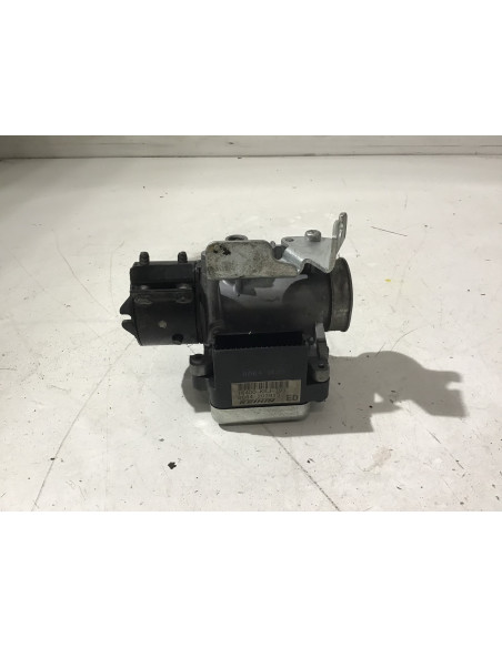 Corps d'injection HONDA SWING 125 - 2007/2012 - 16400-KRJ-793 Occasion