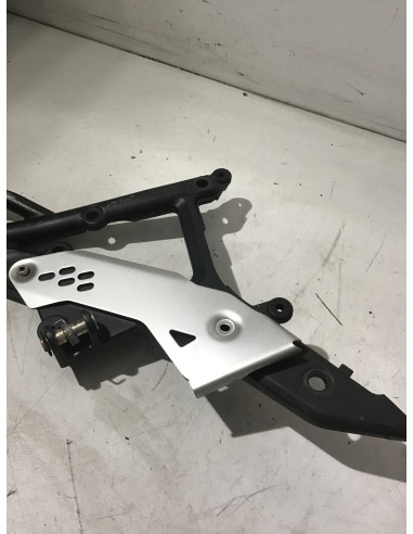 Platine repose-pied droit KAWASAKI ER6 650 - 2009/2011 -