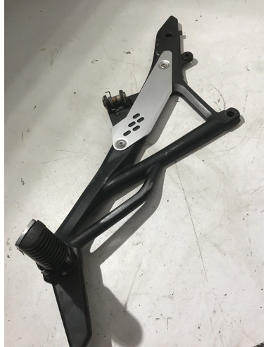 Platine repose-pied gauche KAWASAKI ER6 650 - 2009/2011 -