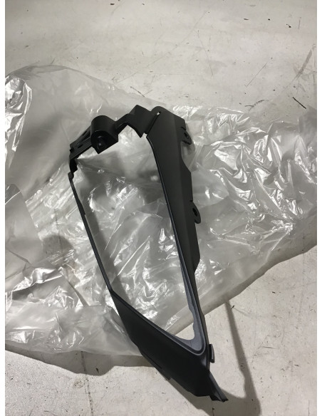 Cache divers SUZUKI GSXR 1000 - 2009/2010 - 47621-47H00-YKV État Neuf