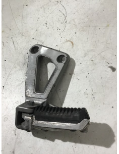 Platine repose-pied arrière gauche SUZUKI BANDIT 1200 - 1996/1999 - Occasion