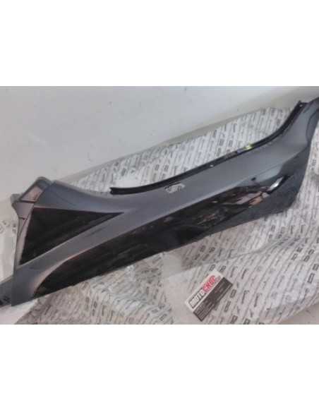 Flanc de selle droit PIAGGIO MP3 500 LT