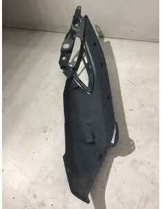 Flanc de selle droit YAMAHA N-MAX 125 - 2020/2024 - B6H-F1721-0 Occasion 2