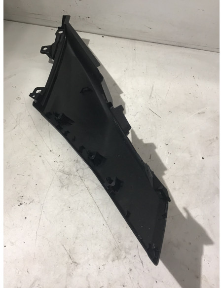 Flanc de selle droit YAMAHA X-MAX 300 - 2023 - BMK-F1741-00 Occasion