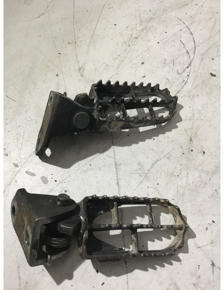 Repose-pied (paire) SUZUKI RMZ 250 - 2007/2009 - Occasion