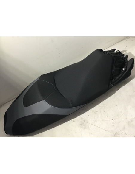 Selle HONDA X-ADV 350 - 2022/2025 - 77200-K2L-D00ZA État Neuf