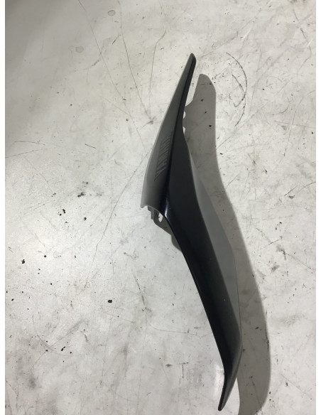 Flanc de selle gauche YAMAHA MT07 700 - 2021/2023 - BAT-21711-00 Occasion