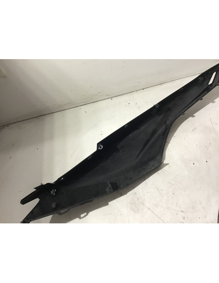 Flanc de selle gauche HONDA FORZA 350 - 2021 - 83600-K1B-T000 Occasion