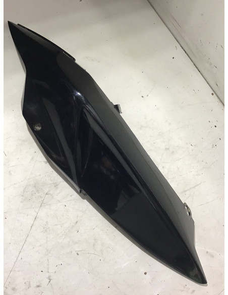 Flanc de selle gauche PIAGGIO TYPHOON 50 - 2018/2020 - 1B003148 Occasion