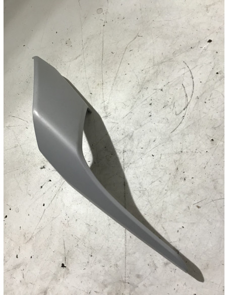 Flanc de selle droit YAMAHA MT07 700 - 2018/2020 - B4C-21721-00 Occasion