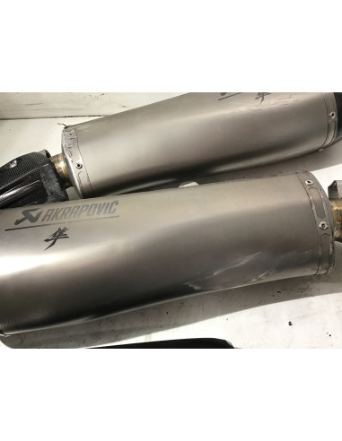 Silencieux (paire) SUZUKI HAYABUSA 1340 AKRAPOVIC - 2021/2025 - AKRAPOVIC Occasion