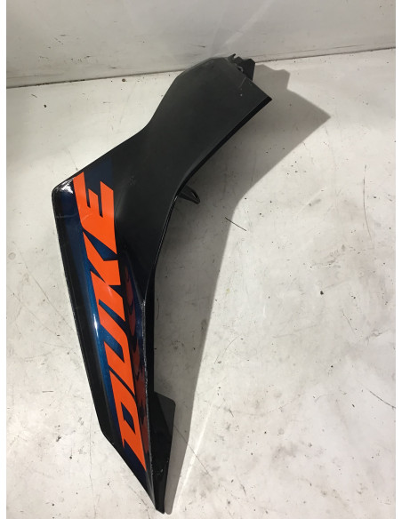 Flanc de carénage gauche KTM DUKE 250 - 2024/2025 - JP181751 Occasion