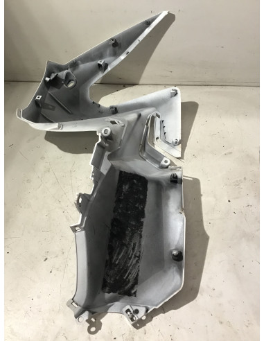 Flanc de carénage gauche HONDA X-ADV 750 - 2017/2020 - 64370-mkh-d000