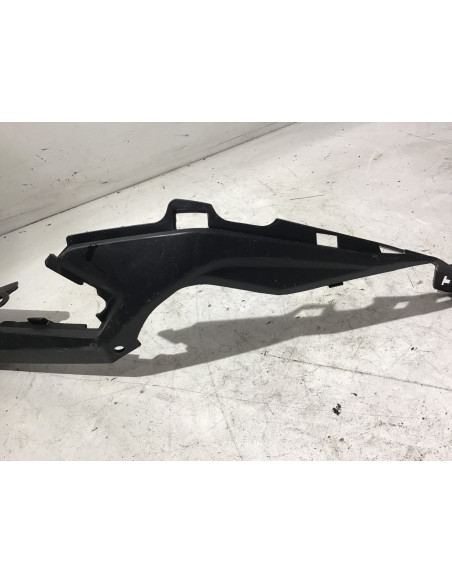 Cache latéral arrière gauche HONDA HORNET 750 - 2024 - 77281-MLB-D00 Occasion
