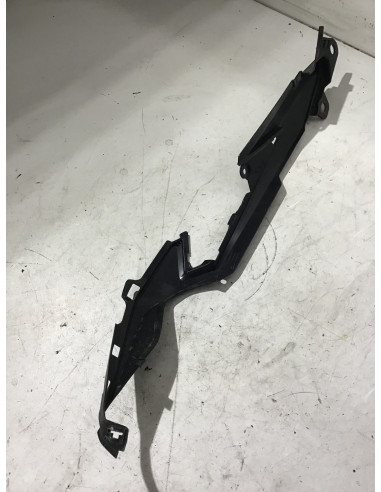 Cache latéral arrière gauche HONDA HORNET 750 - 2024 - 77281-MLB-D00 Occasion