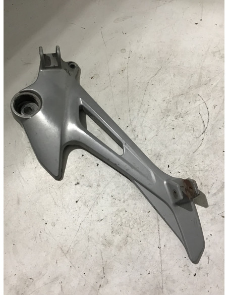 Platine repose-pied droit HONDA VARADERO 125 - 2007/2016 - Occasion