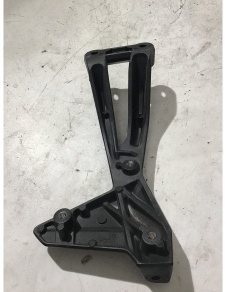 Platine repose-pied arrière gauche YAMAHA MT09 TRACER 900 - 2018/2020 - Occasion