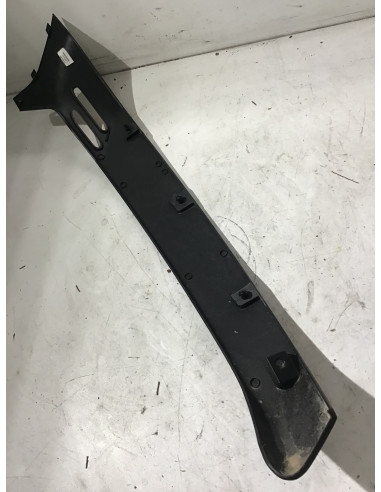 Cache latéral droit VESPA GTS 125 - 2006/2018 - 621138