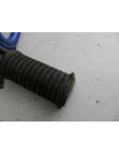 Platine repose-pied arrière droit SUZUKI TSR 125 SF15A - 1989 - Occasion