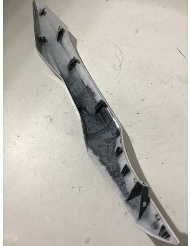 Cache latéral droit SUZUKI DL V-STROM 650 - 2017/2018 - 94421-28KO