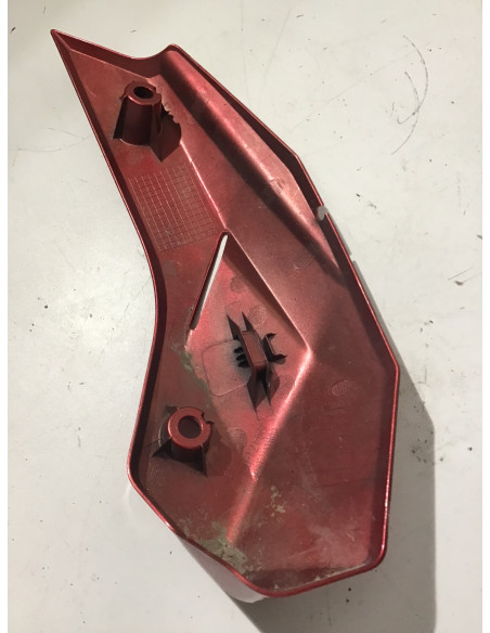 Sabot droit SUZUKI GSXS 1000 - 2024/2025 - 94471-07LO