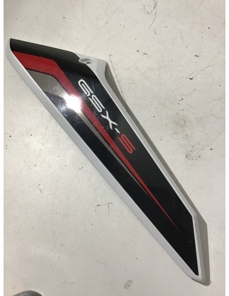 Écope droit SUZUKI GSXS 1000 - 2022/2025 - 47532-48K0 Occasion