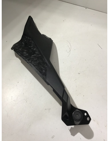 Cache latéral droit SUZUKI GSXS 1000 - 2021/2025 - 47111-48KO