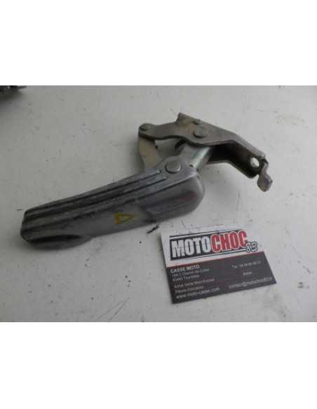 Repose-pied gauche VESPA GTS 300