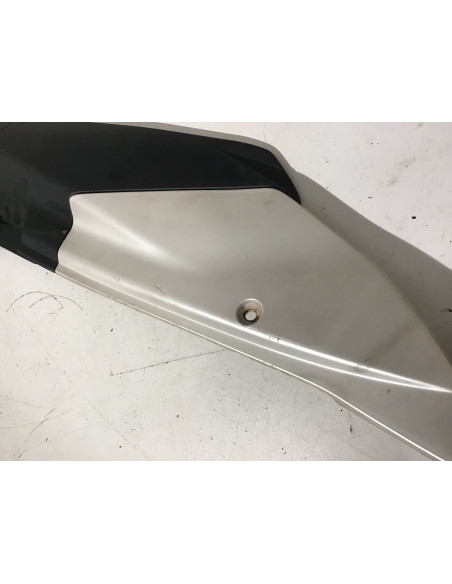 Flanc de selle gauche DERBI 125 CROSS CITY - 2007/2011 -