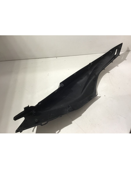 Flanc de selle gauche HONDA FORZA 125 - 2020/2021 - 83600-K1B-T000