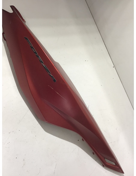 Flanc de selle droit HONDA FORZA 125 - 2020/2024 - 83500-KOB-T000 Occasion