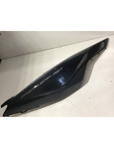 Flanc de selle droit HONDA FORZA 350 NSS - 2020/2024 - 83500-KOB-T000 Occasion