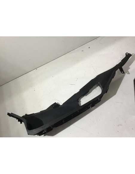 Marche pieds gauche HONDA FORZA 125 NSS - 2018/2020 - 64321-KOB-T000 Occasion