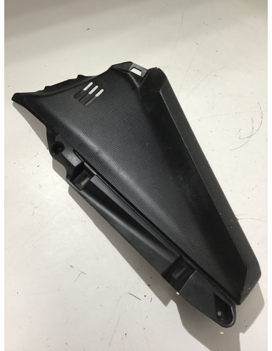 Cache latéral droit HONDA FORZA 125 - 2021/2022 - 64530-K1B-T200 Occasion