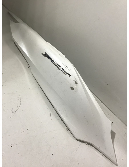 Flanc de selle droit HONDA PCX 125 - 2021/2022 - 83610-K1Z-J100 Occasion