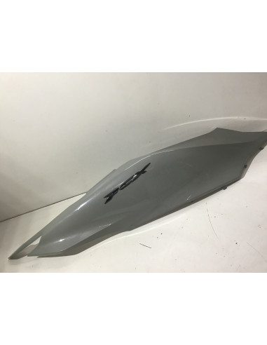 Flanc de selle droit HONDA PCX 125 - 2021/2022 - 83610-K1Z-J100 Occasion