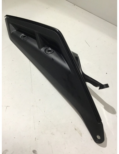 Flanc de selle droit KTM DUKE 125 - 2017/2023 - Occasion