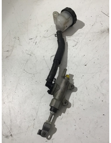 Maître cylindre frein arrière HONDA VARADERO 1000 - 1998/2002 -
