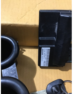 Boîtier CDI HONDA CB 650 F - 2014/2016 - 38770-MJE-G52 Occasion 2