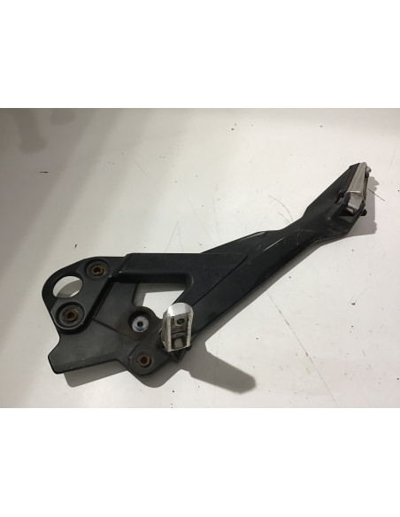 Platine repose-pied gauche YAMAHA XJ6 600 - 2009/2016 - Occasion