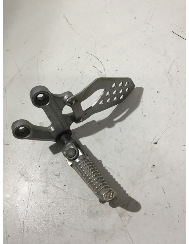 Platine repose-pied avant gauche SUZUKI GSXR 600 - 2004/2008 - 29G Occasion