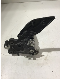 Platine repose-pied avant droit YAMAHA FZ8 800 - 2010/2016 - Occasion 2