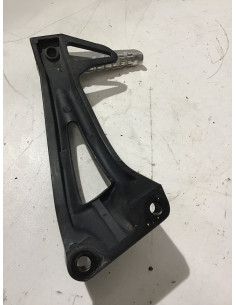 Platine repose-pied arrière gauche YAMAHA FZ8 800 - 2010/2016 - Occasion 2