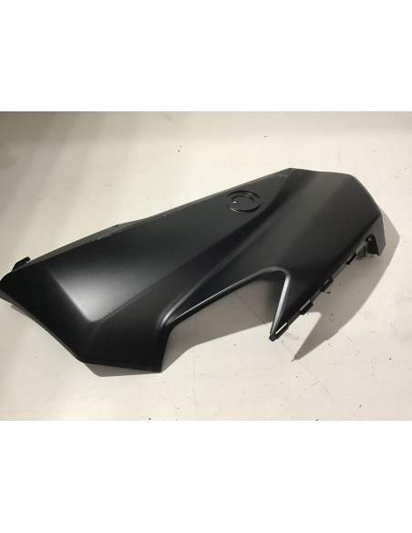 Cache latéral gauche YAMAHA N-MAX 125 - 2025 - BLS-F8377